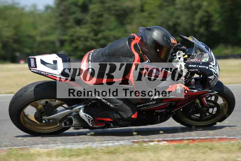 /Archiv-2023/28 05.06.2023 Moto Club Anneau du Rhin/vert-medium/16